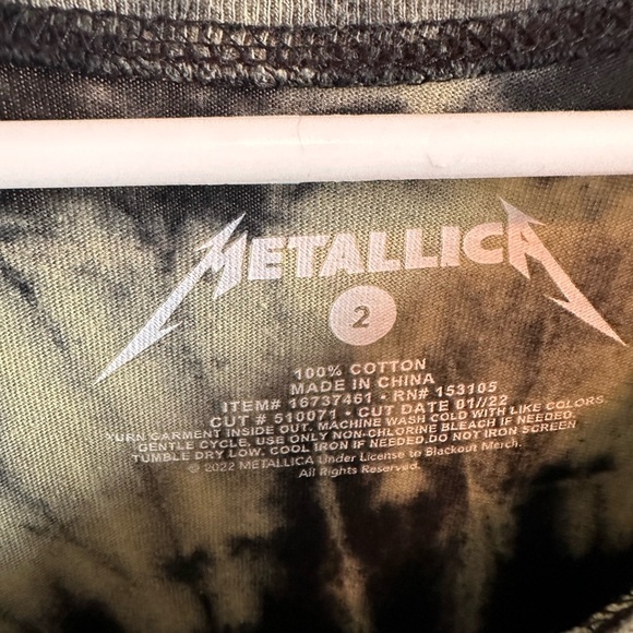 Metallica Tie Dyed Tee - Picture 5 of 5